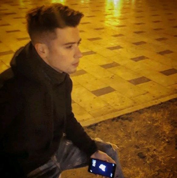 Meet your Posher, Zachery - Picture 1 of 1